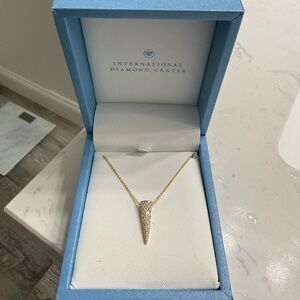 Gold pendant necklace from International Diamond Center